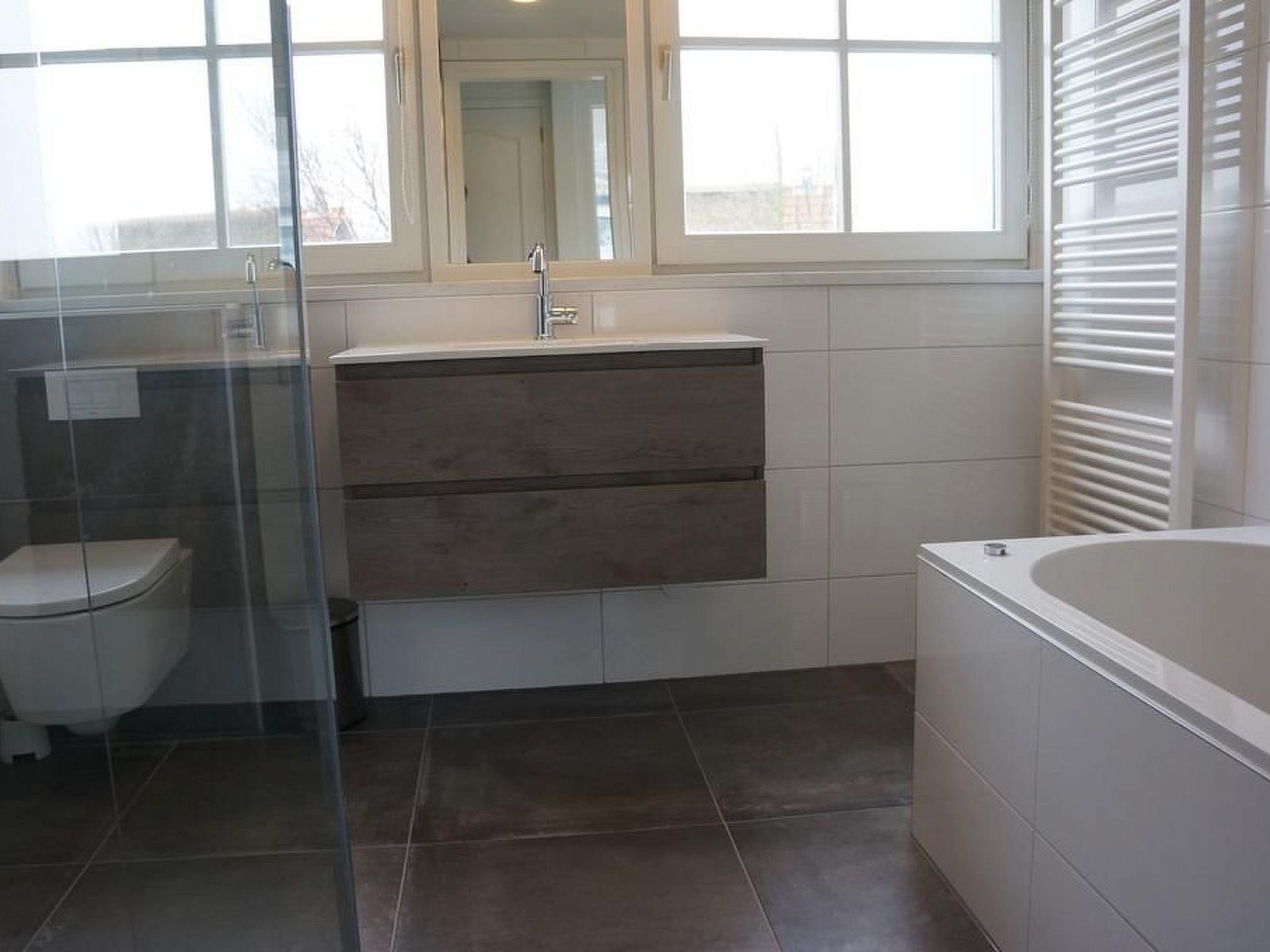 Guest house 4504156 - Holiday property Noordzeekust - Vakantiehuis "Buiten 5" mit Terrasse und privatem Garten