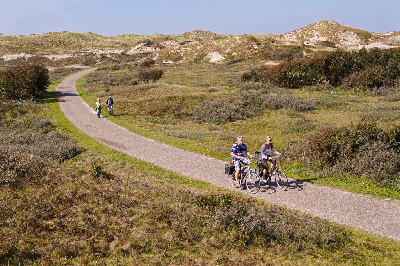 Familie am Strand bei Wijde Blick 211 Callantsoog Ferienhaus, Nordseekueste, Nordholland.