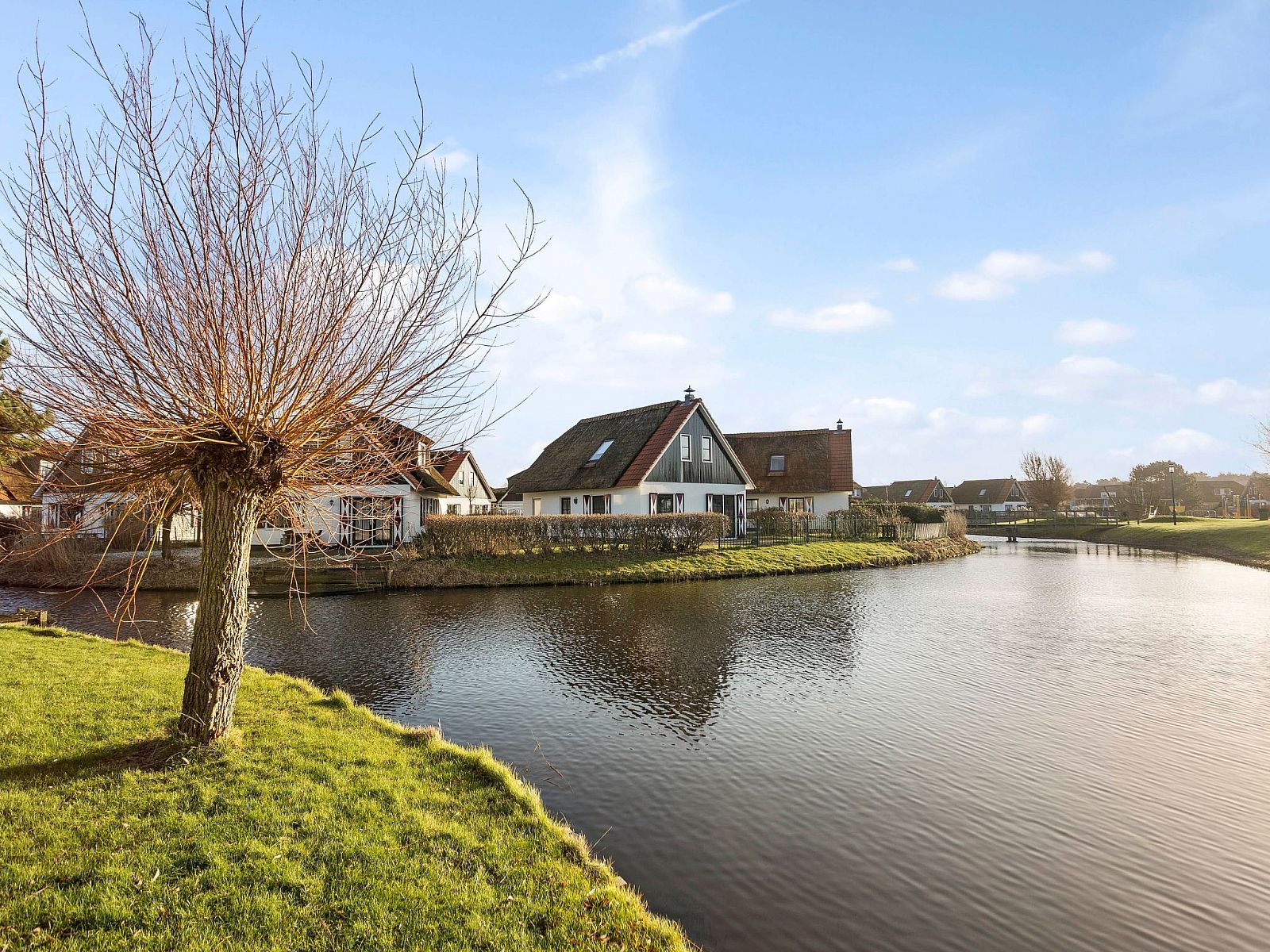 Guest house 4504192 - Holiday property Noordzeekust - Vakantiehuis Villa Vermeer