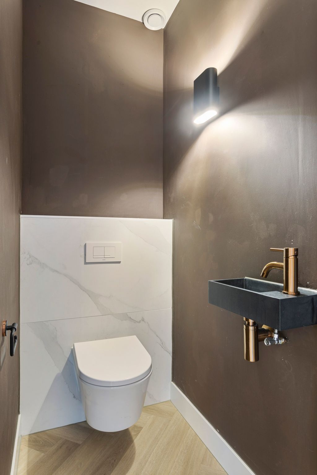 Guest house 4504192 - Holiday property Noordzeekust - Vakantiehuis Villa Vermeer