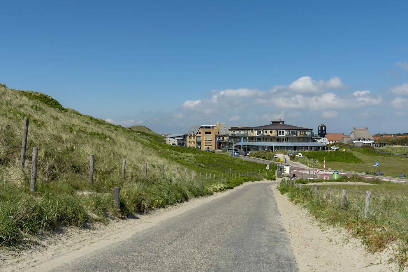 Schoene Duenenlandschaft bei Wijde Blick 208 Callantsoog, Ferienhaus an der Nordseekueste.