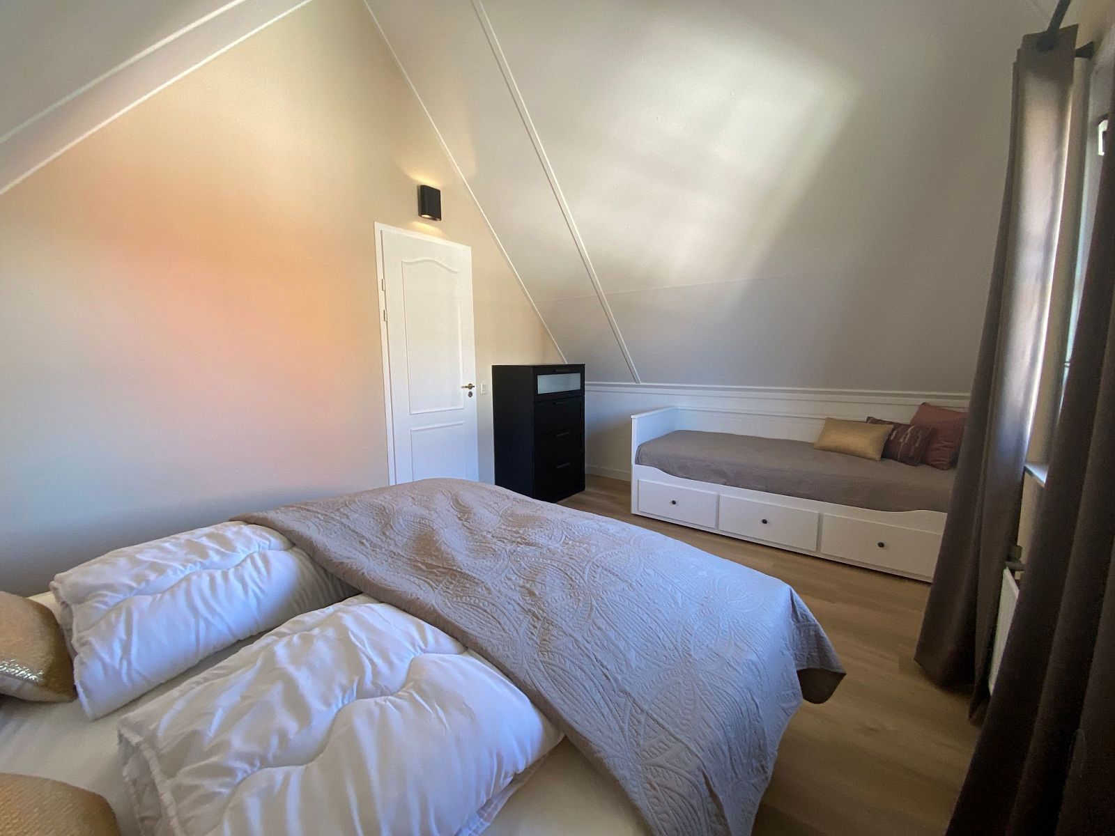 Unterkunft 4504199 - Ferienhaus Noordzeekust - Vakantiehuis Villa Rembrandt