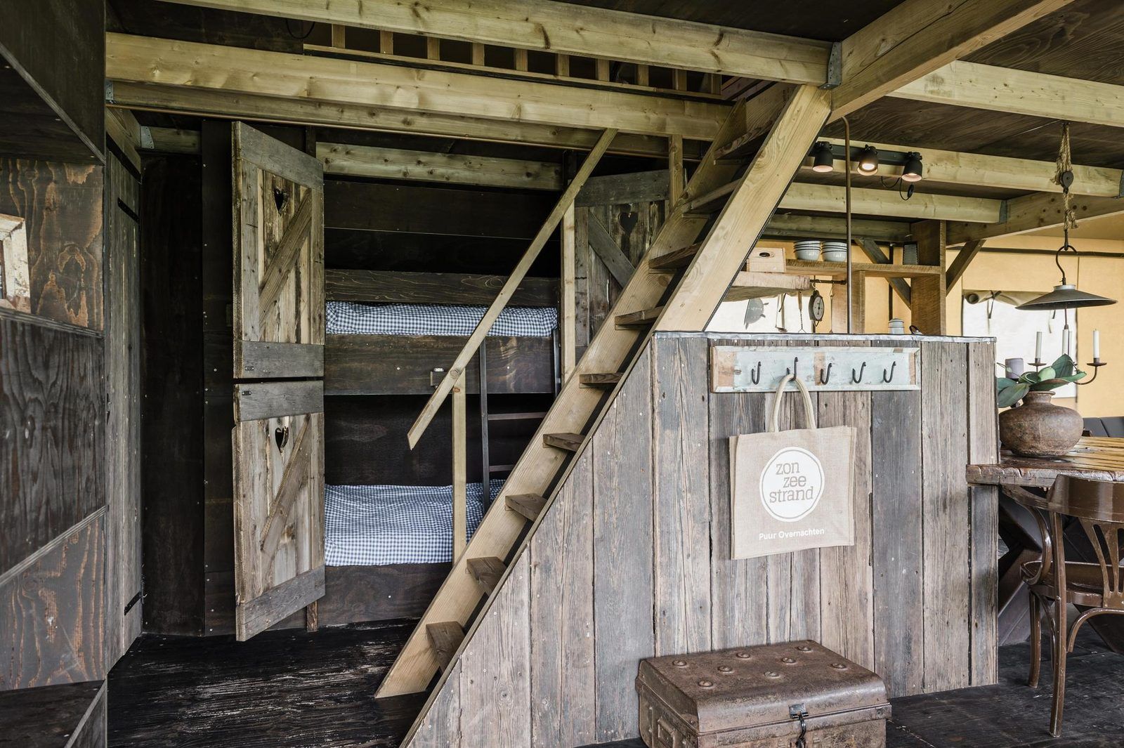 Unterkunft 4504232 - Ferienhaus Noordzeekust - Wood Lodge