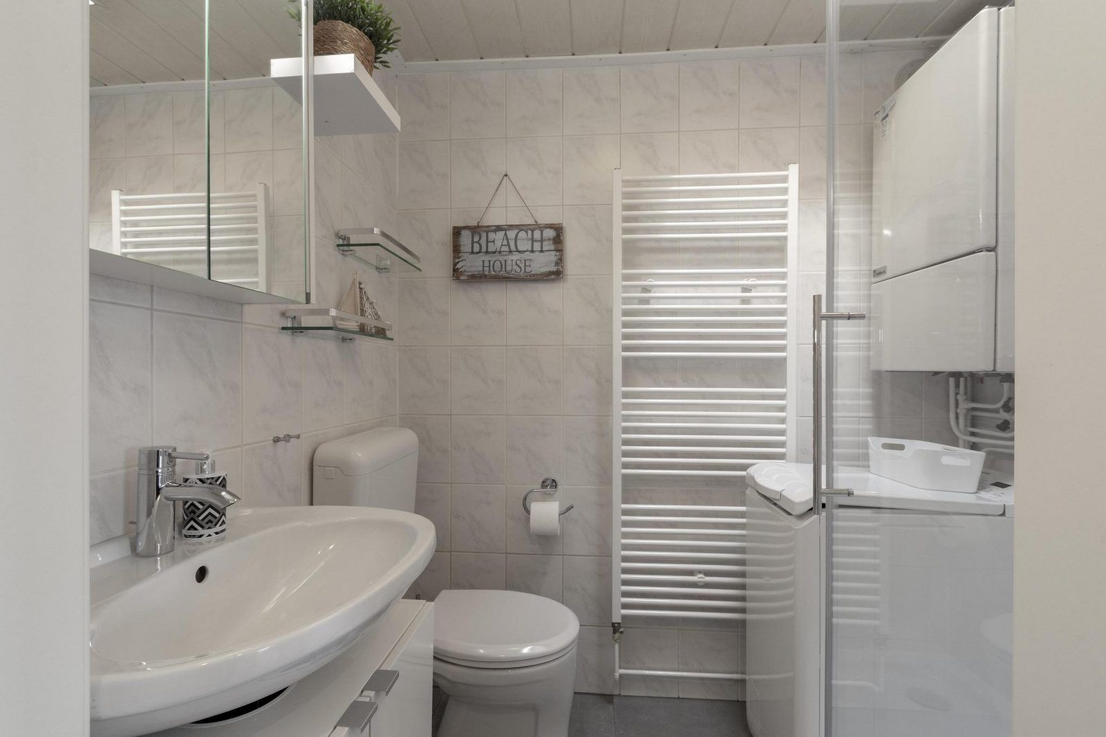 Unterkunft 4504270 - Ferienhaus Noordzeekust - Garnekuul 44