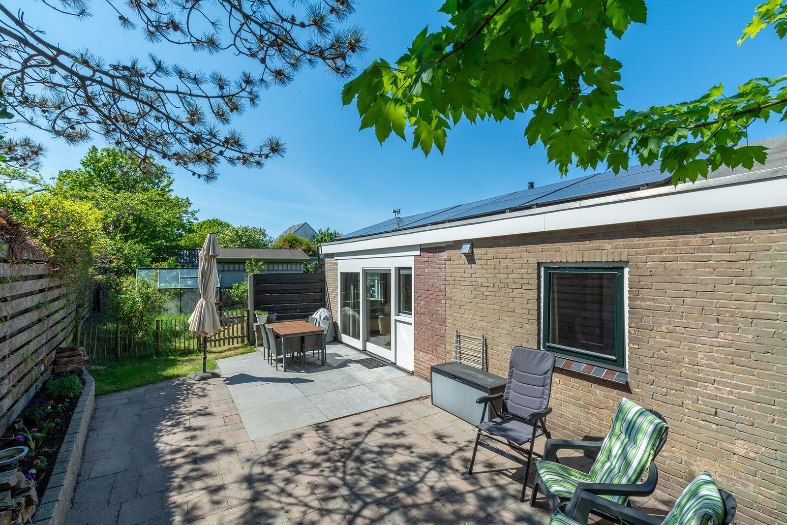 Guest house 4504299 - Holiday property Noordzeekust - Effe Sprage