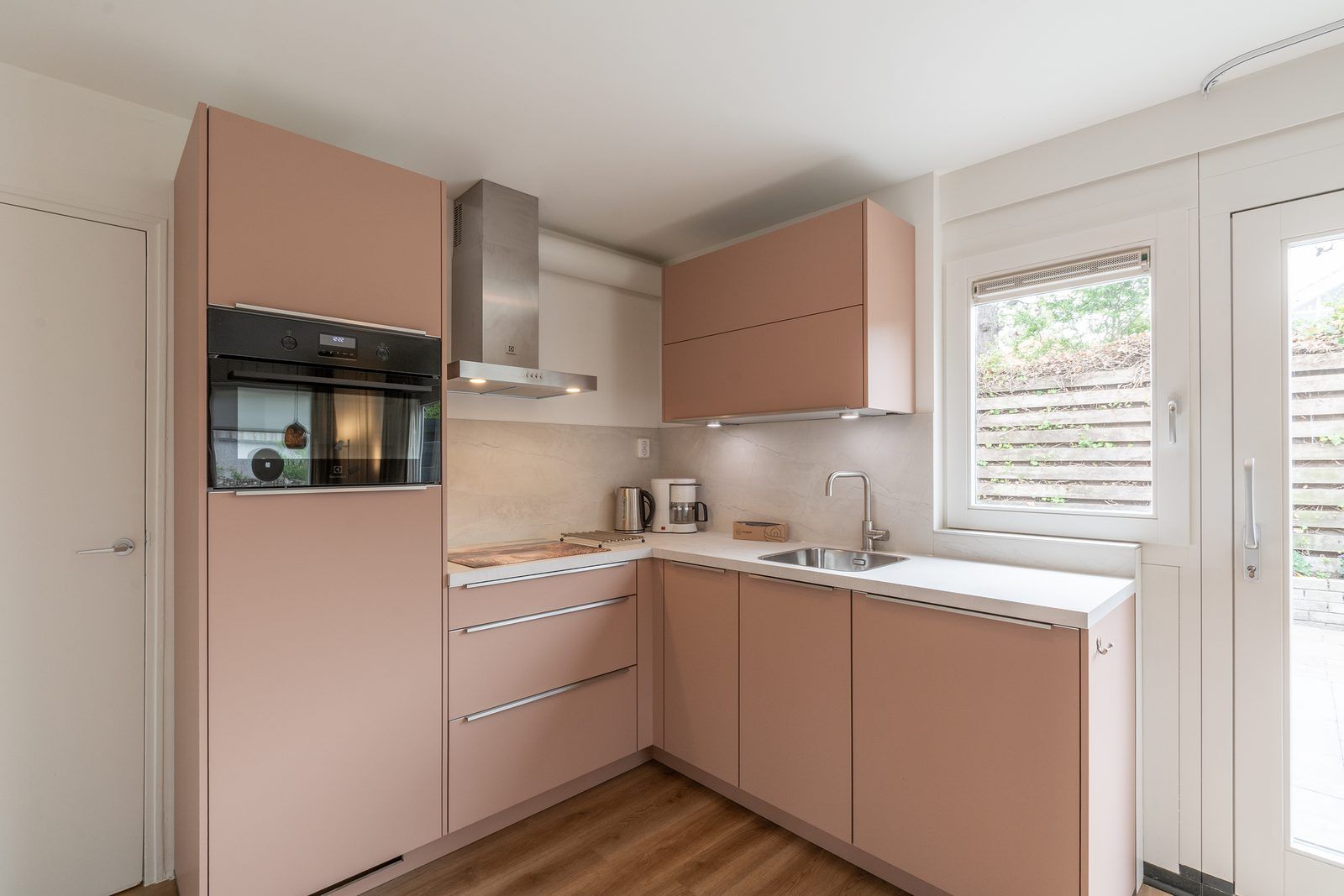 Guest house 4504299 - Holiday property Noordzeekust - Effe Sprage