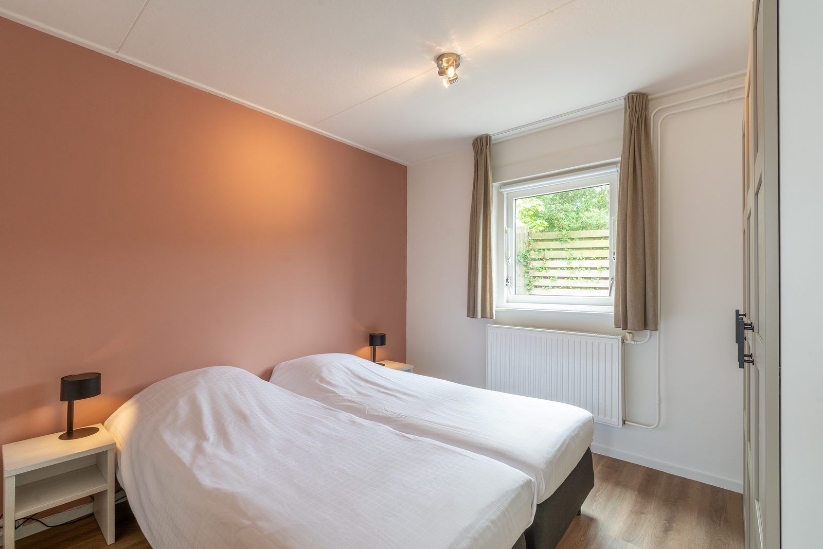 Guest house 4504299 - Holiday property Noordzeekust - Effe Sprage