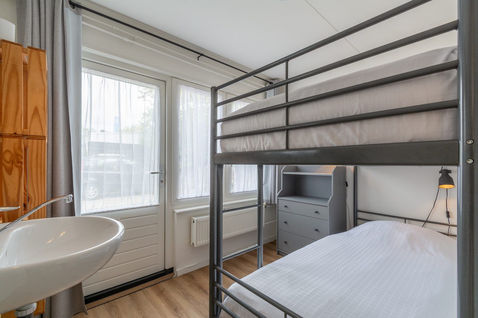 Guest house 4504299 - Holiday property Noordzeekust - Effe Sprage