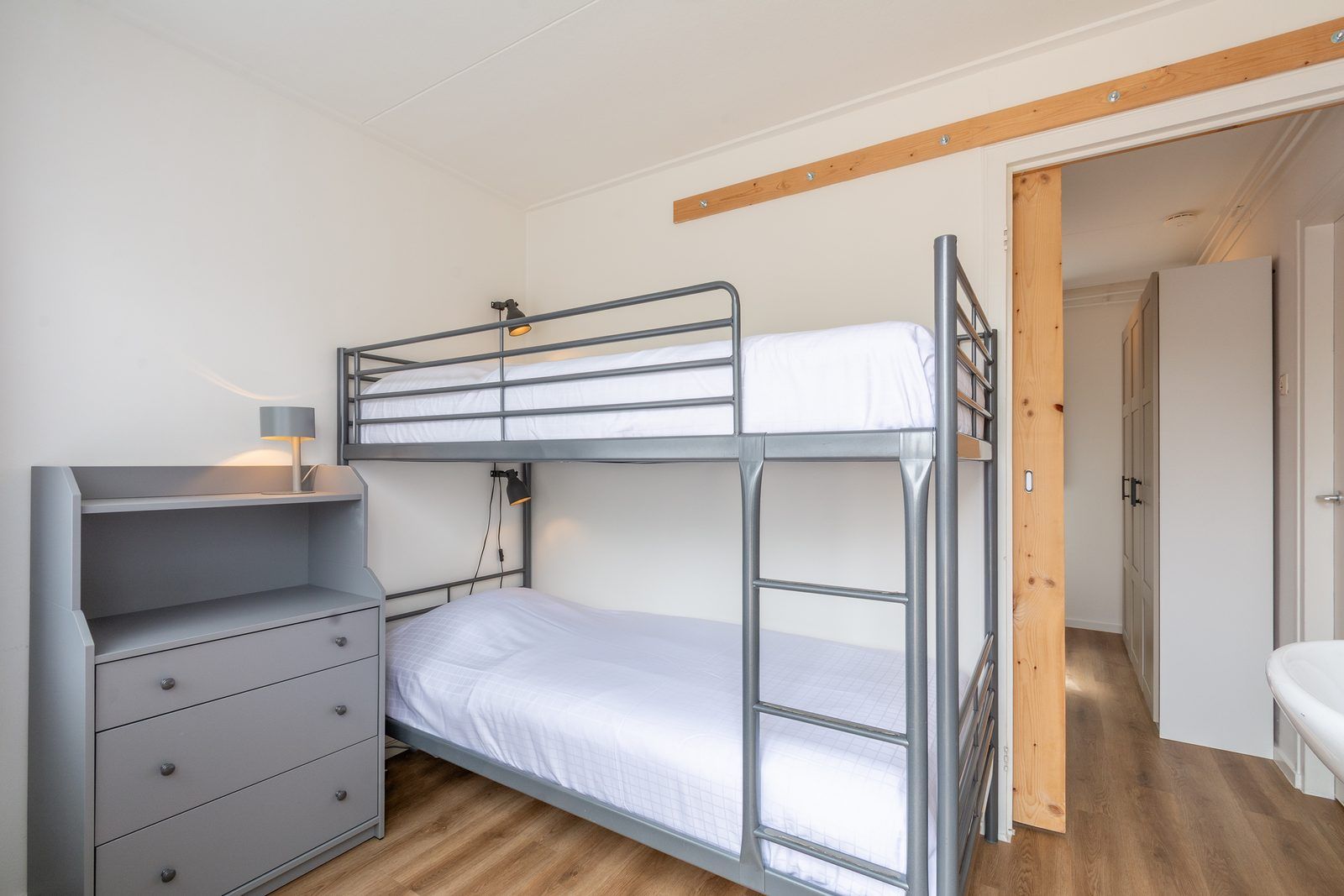 Guest house 4504299 - Holiday property Noordzeekust - Effe Sprage