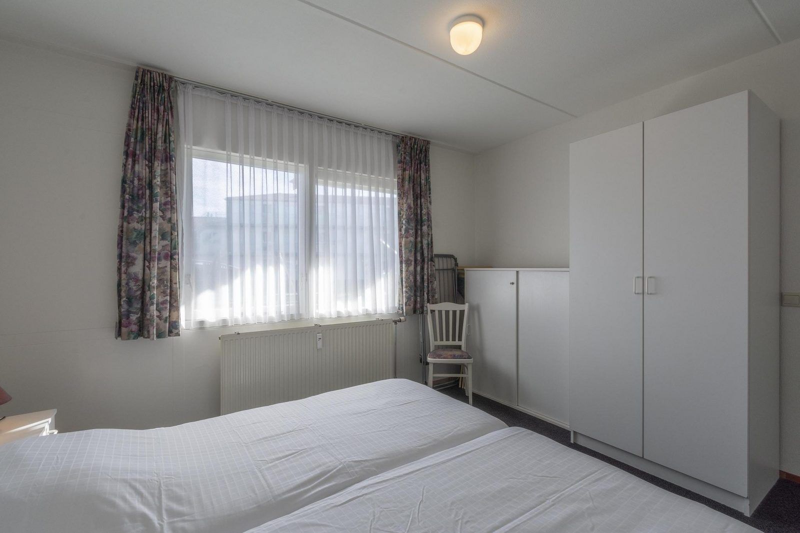 Guest house 4504320 - Holiday property Noordzeekust - Beach Appartement 05