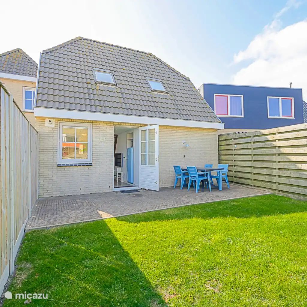 Unterkunft 4504392 - Ferienhaus Noordzeekust - De Deining nabij de duinen