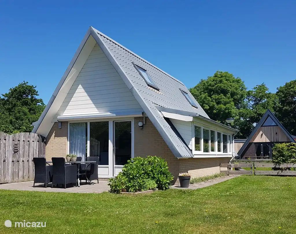 Unterkunft 4504395 - Ferienhaus Noordzeekust - Sandepark 128