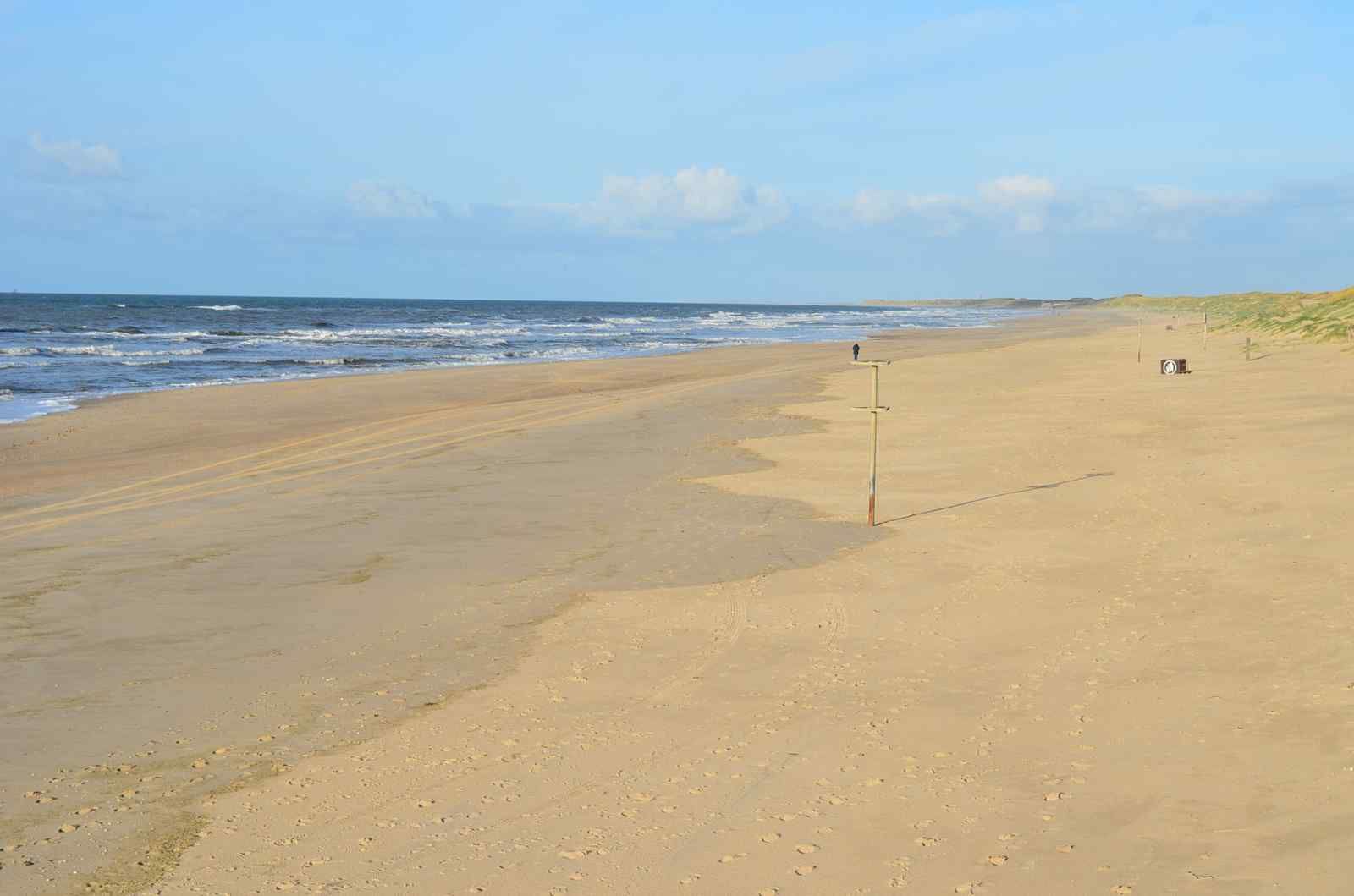 Offene Kueche und Wohnzimmer im NH096 Ferienhaus Callantsoog, Nordseekueste Noord-Holland