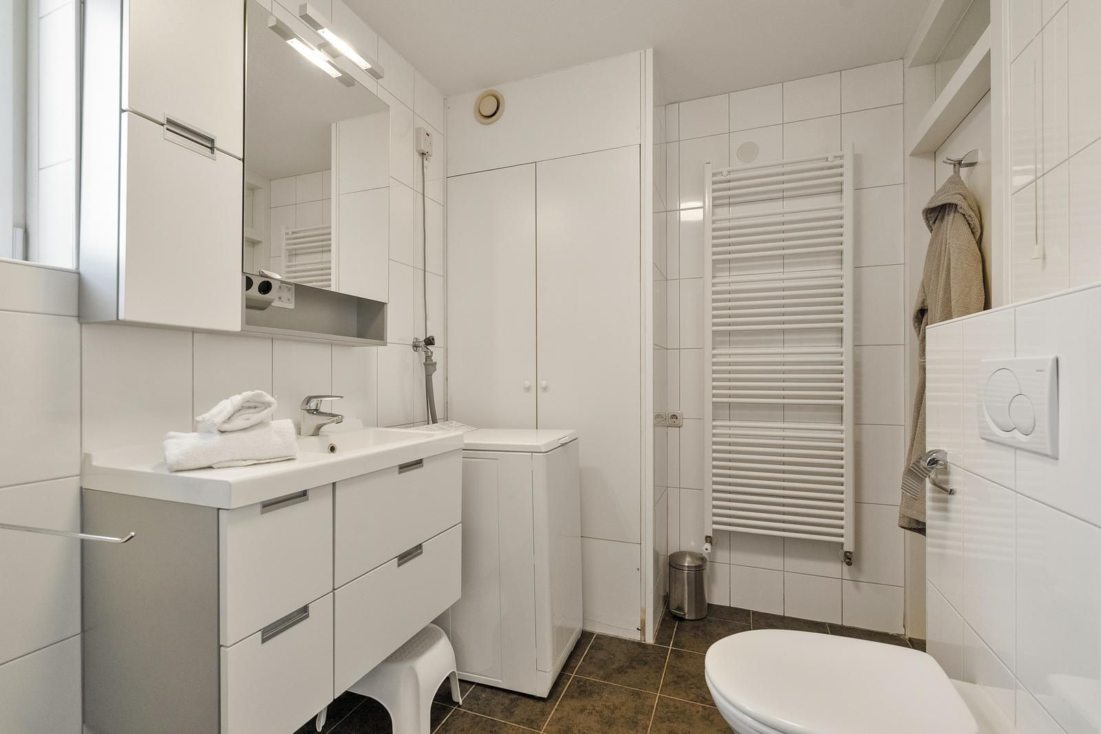 Guest house 4504551 - Holiday property Noordzeekust - Dorpsplein 42