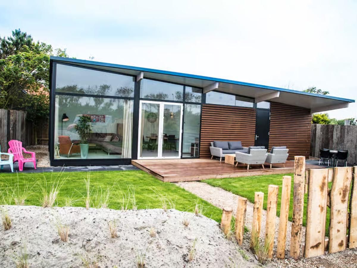 Guest house 4504563 - Holiday property Noordzeekust - Strandhaven