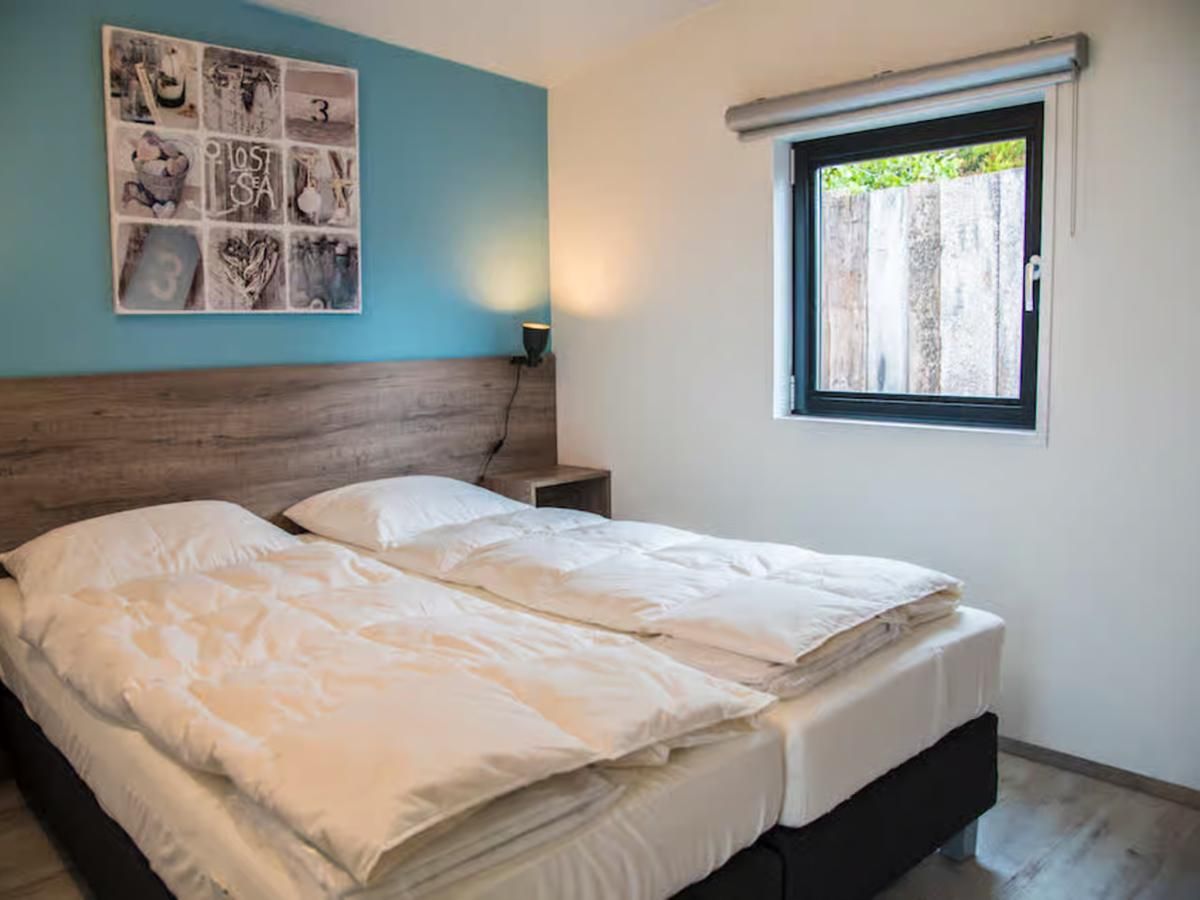 Guest house 4504563 - Holiday property Noordzeekust - Strandhaven