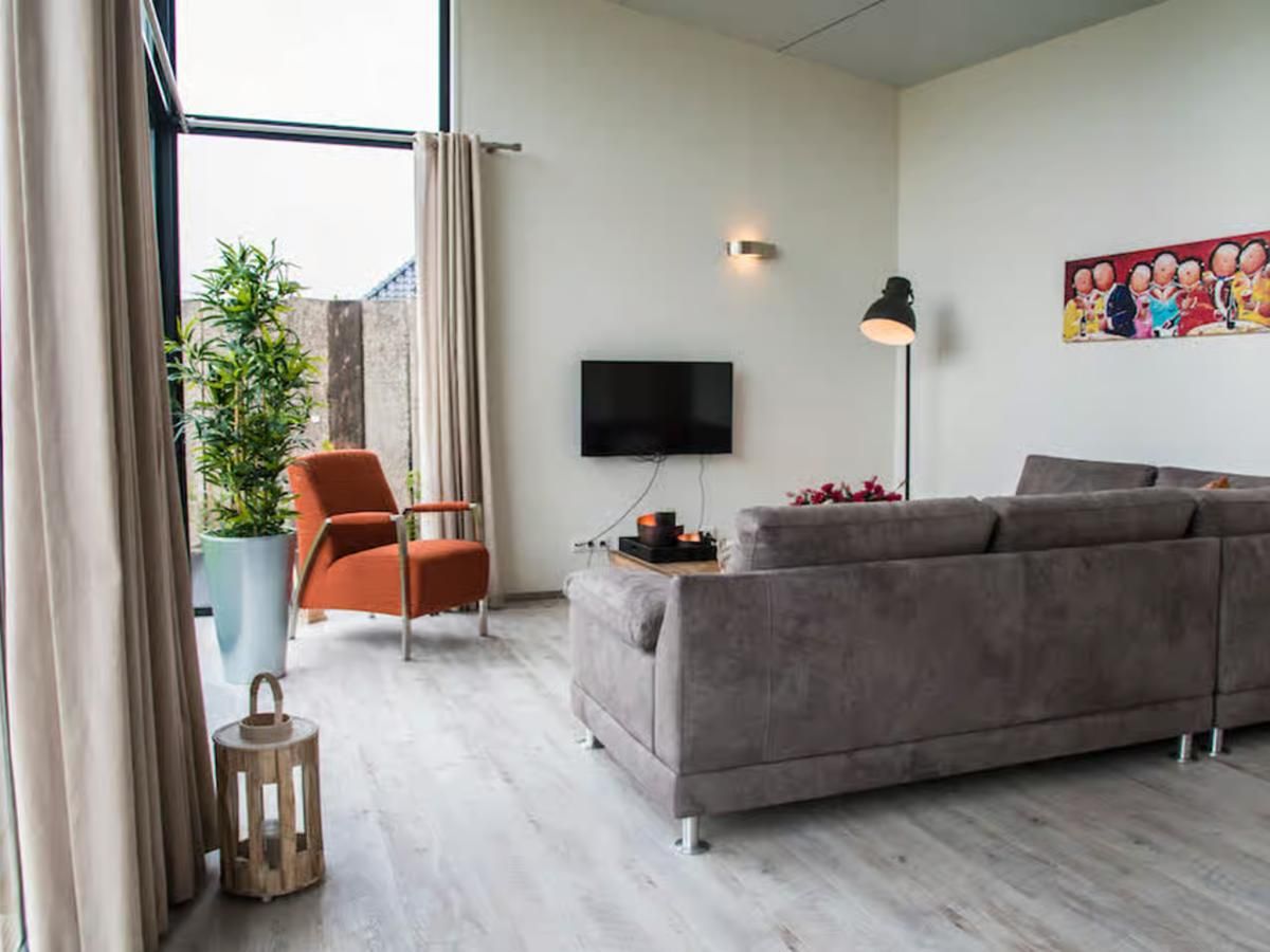 Guest house 4504563 - Holiday property Noordzeekust - Strandhaven
