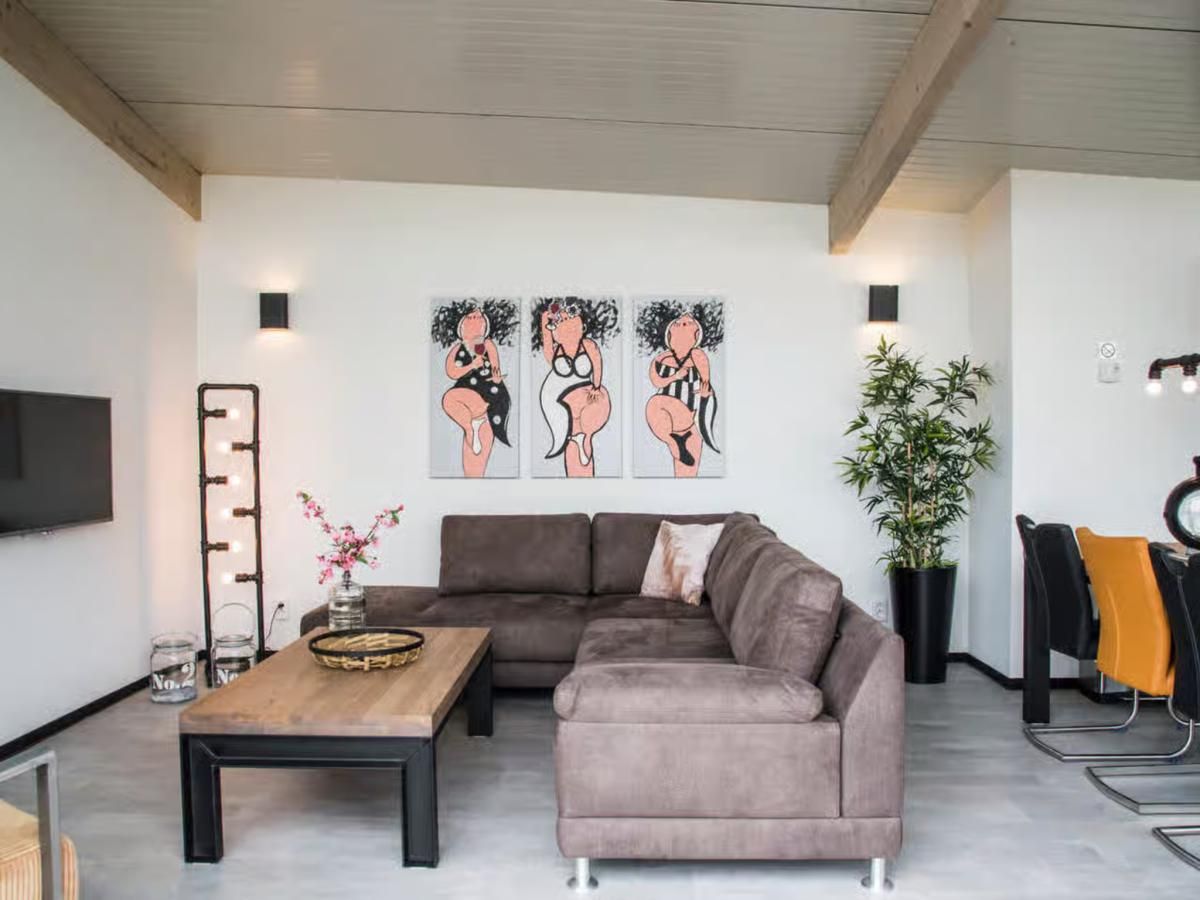 Guest house 4504565 - Holiday property Noordzeekust - Strandparel
