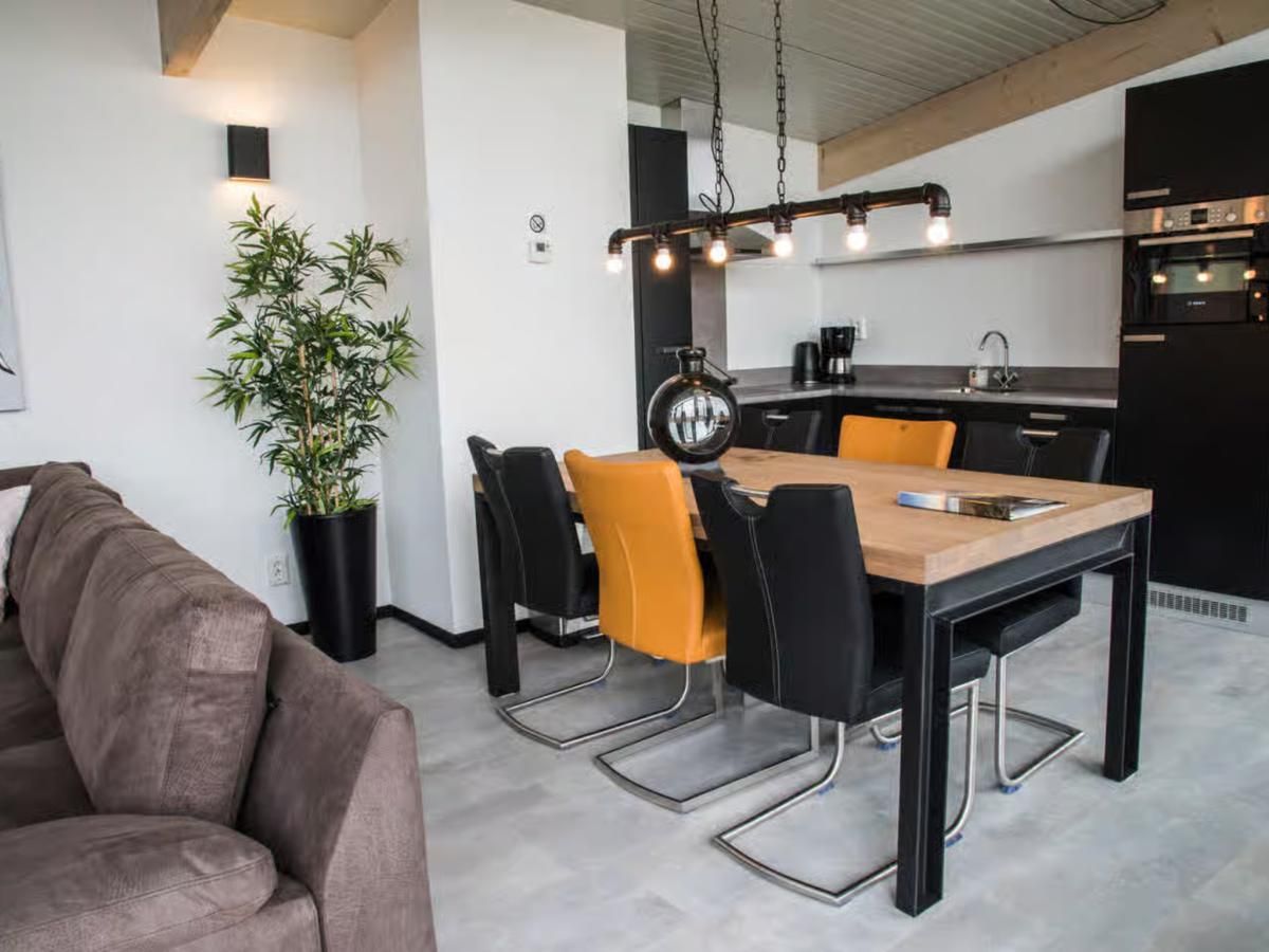 Guest house 4504565 - Holiday property Noordzeekust - Strandparel