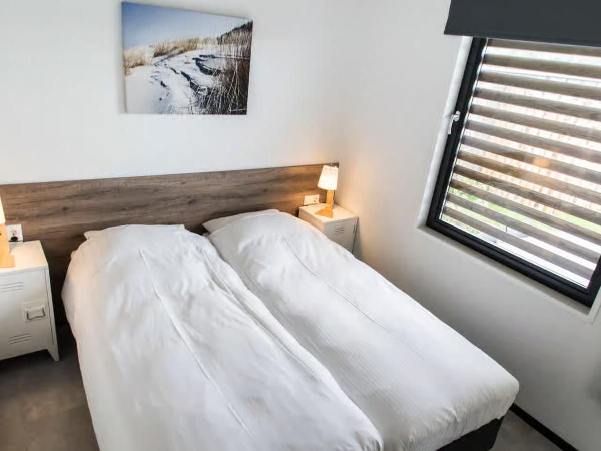 Guest house 4504565 - Holiday property Noordzeekust - Strandparel