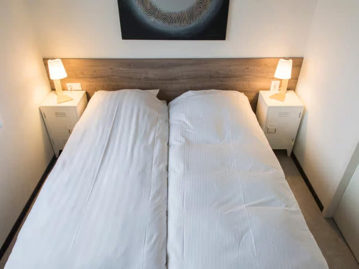 Guest house 4504565 - Holiday property Noordzeekust - Strandparel