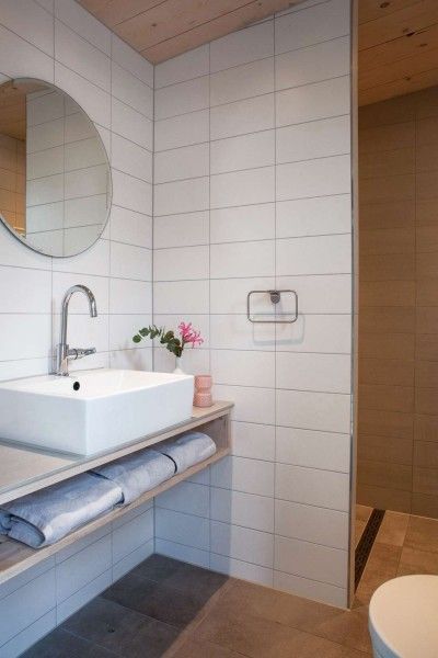 Tweede moderne badkamer in bungalow AanNoordzee.nl, Sint Maartenszee.