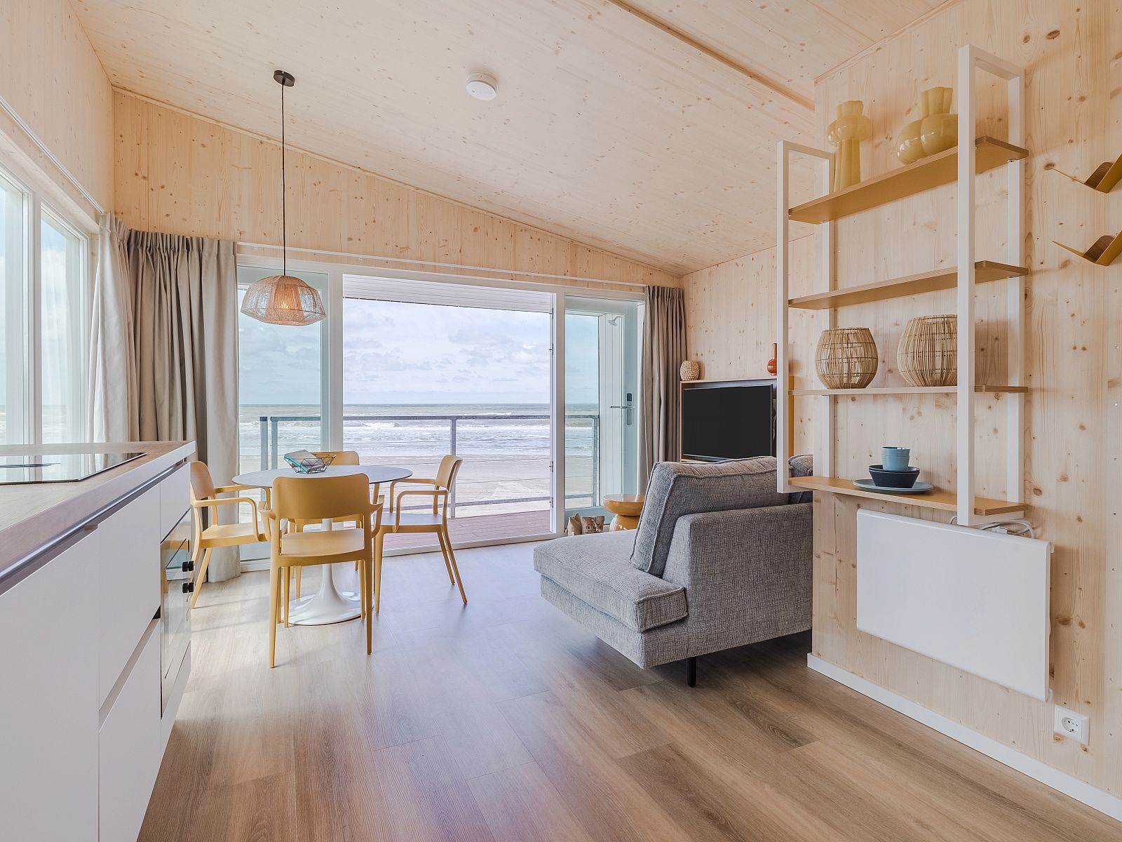 Verblijf 450725 - Bungalow Noordzeekust - 4-persoons Beach House | 4SH3