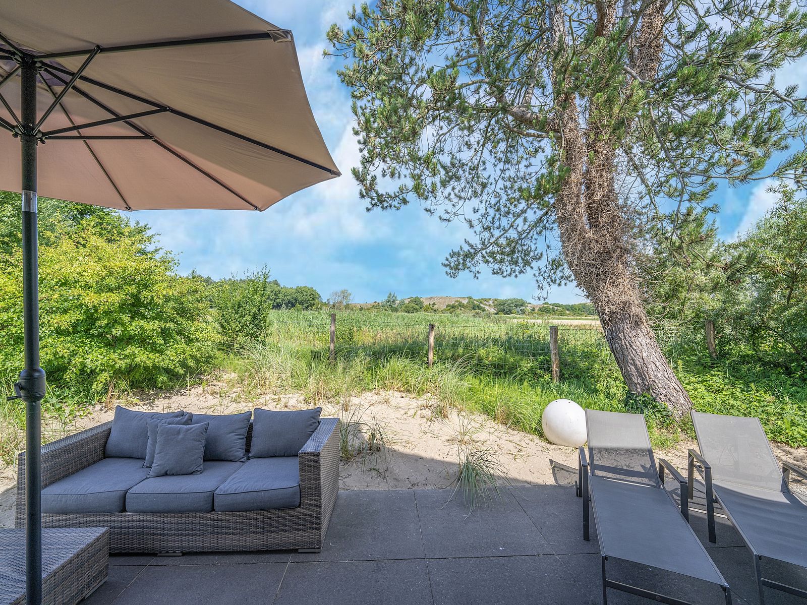 Unterkunft 451277 - Ferienhaus Noordzeekust - Duinvilla aan het Meer