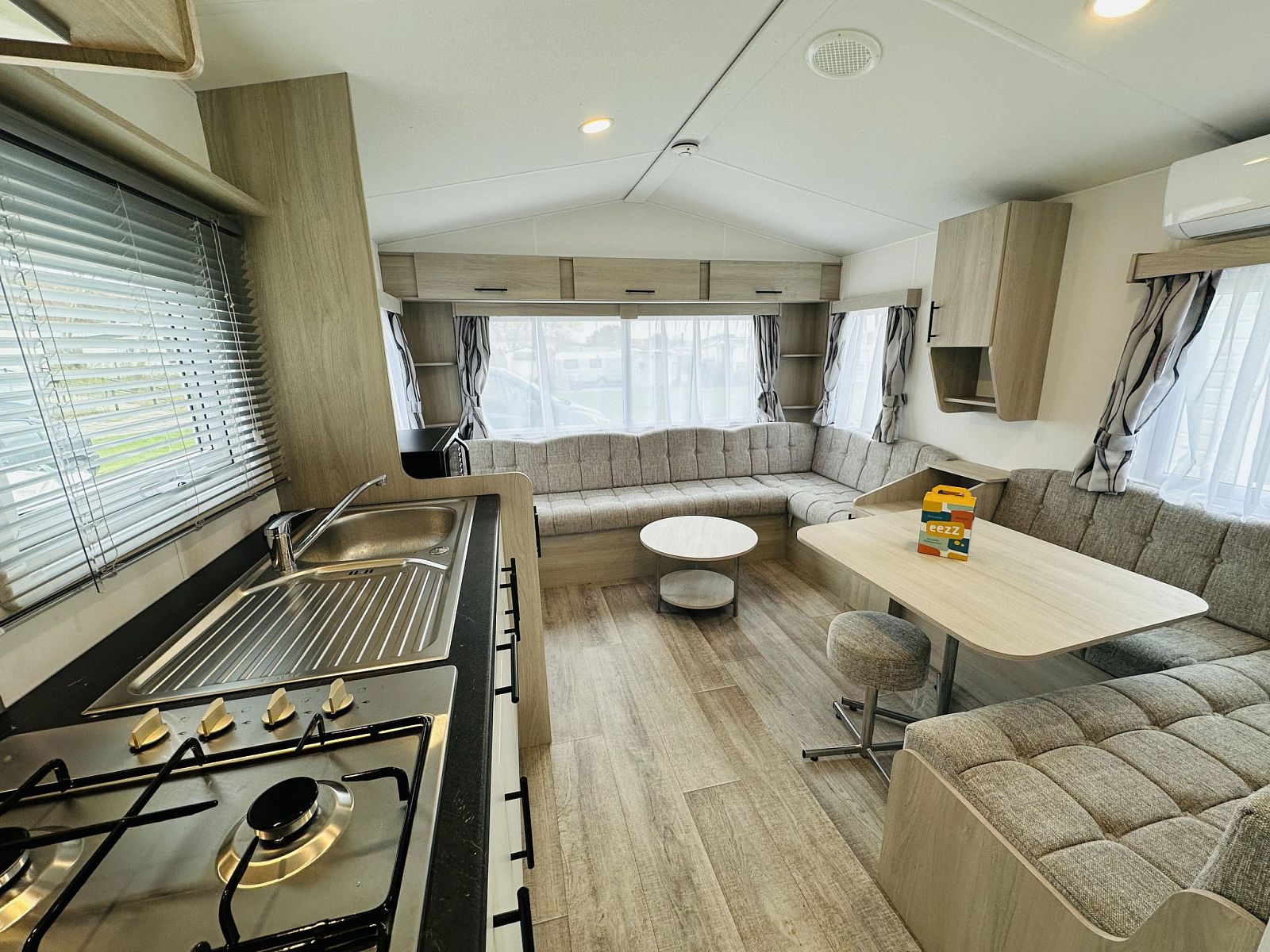 Unterkunft 451511 - Ferienhaus Noordzeekust - Vakantiehuis DD 58 - Camping de Duindoorn - AIRCO