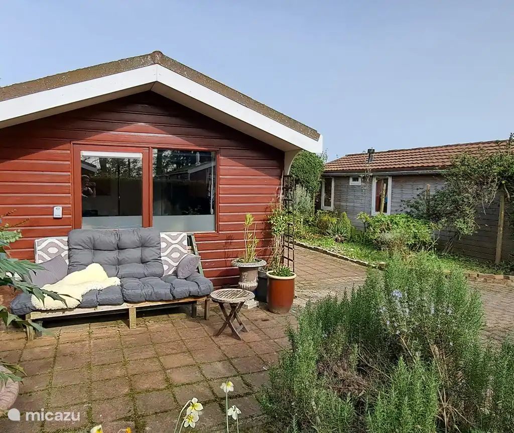 Guest house 451708 - Holiday property Noordzeekust - Maries Home