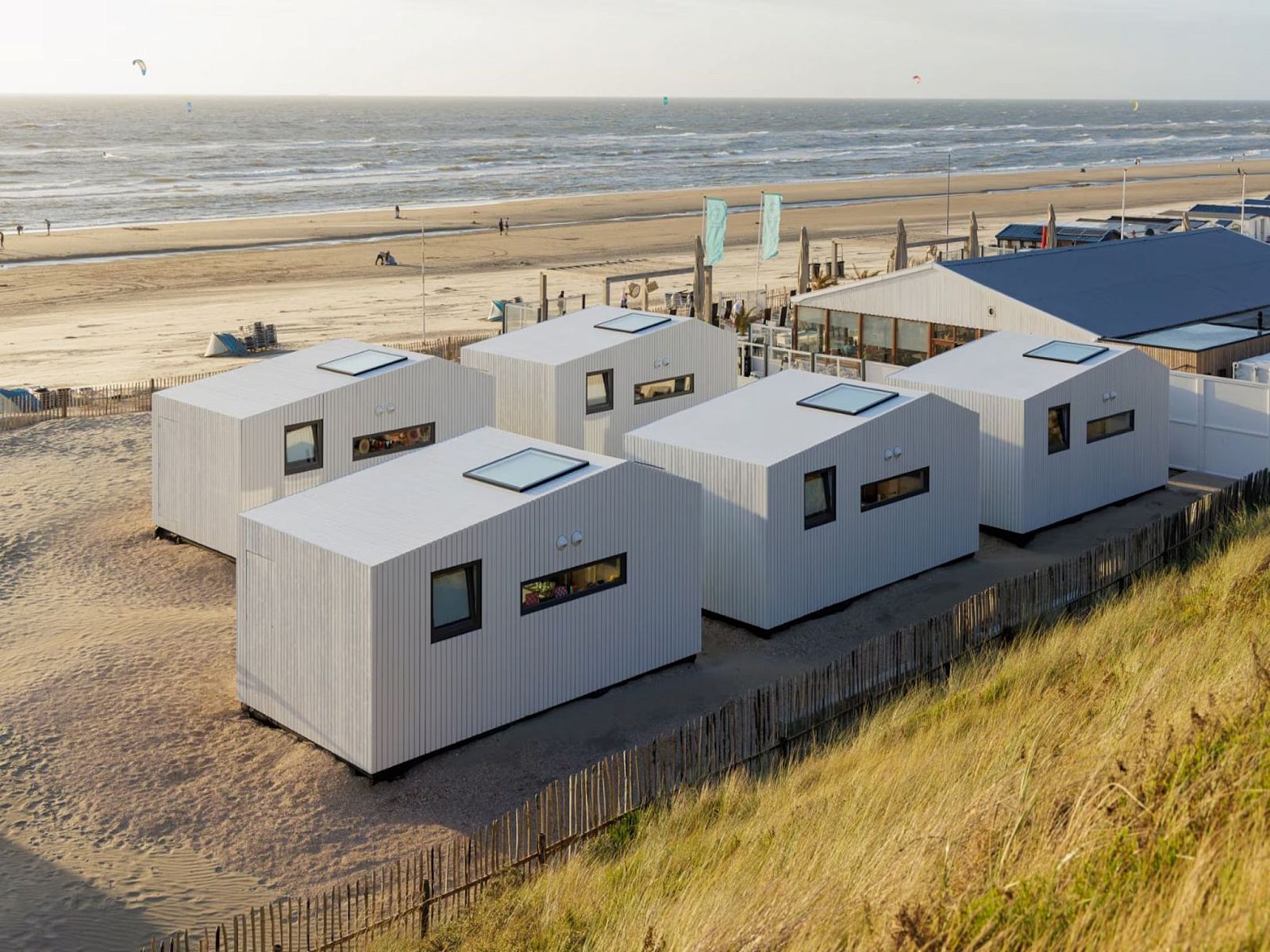 Unterkunft 452462 - Ferienhaus Noordzeekust - Droomvilla Beach Houses Zandvoort - Partial sea view