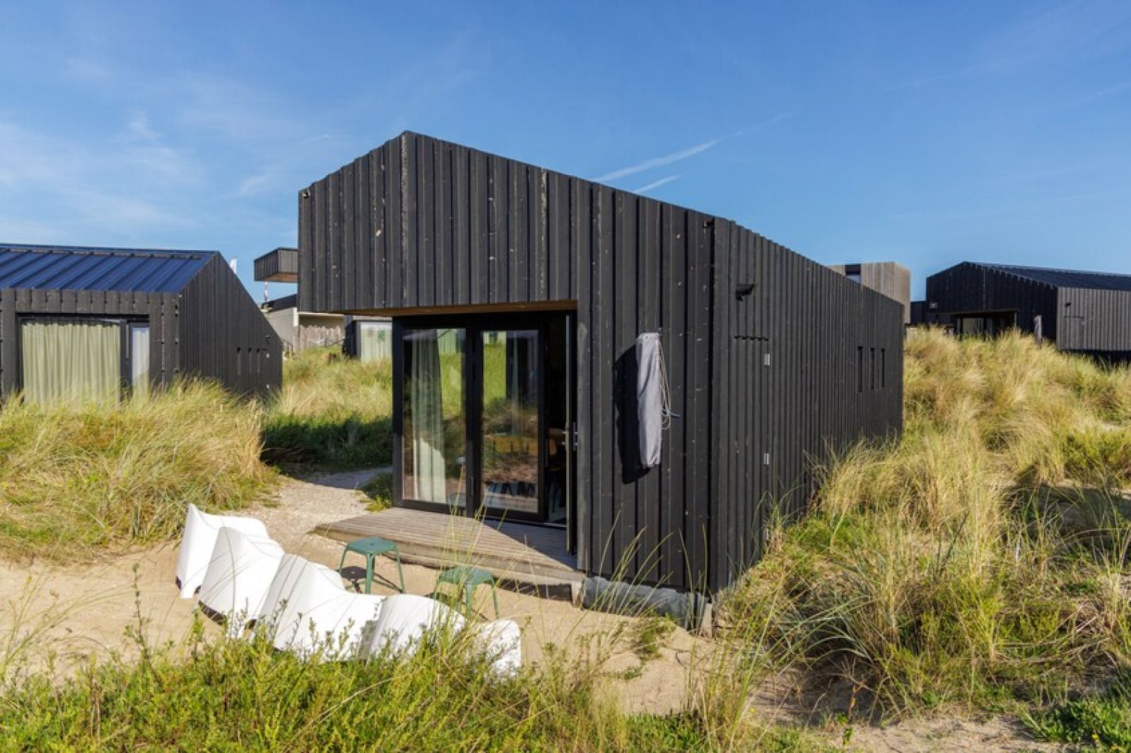 Guest house 452474 - Holiday property Noordzeekust - Lodge Pitstop 4