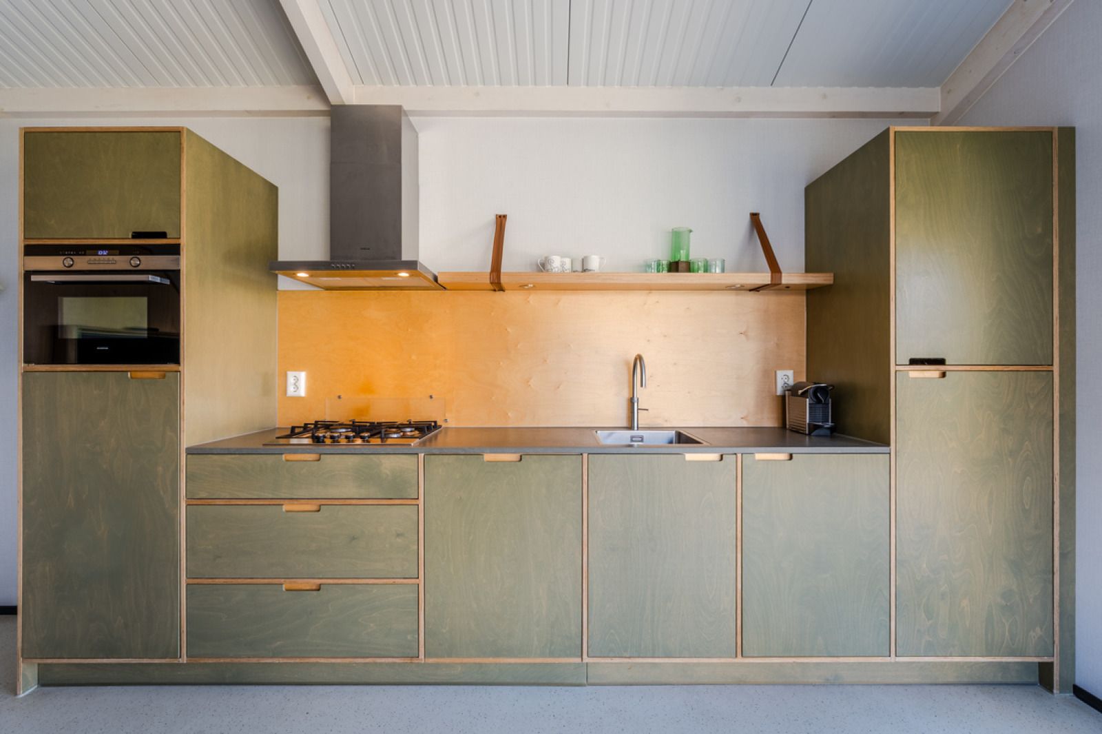 Guest house 452474 - Holiday property Noordzeekust - Lodge Pitstop 4