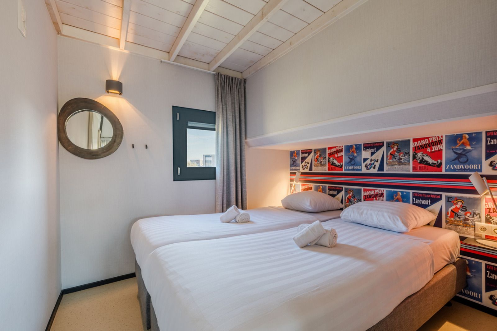 Guest house 452474 - Holiday property Noordzeekust - Lodge Pitstop 4