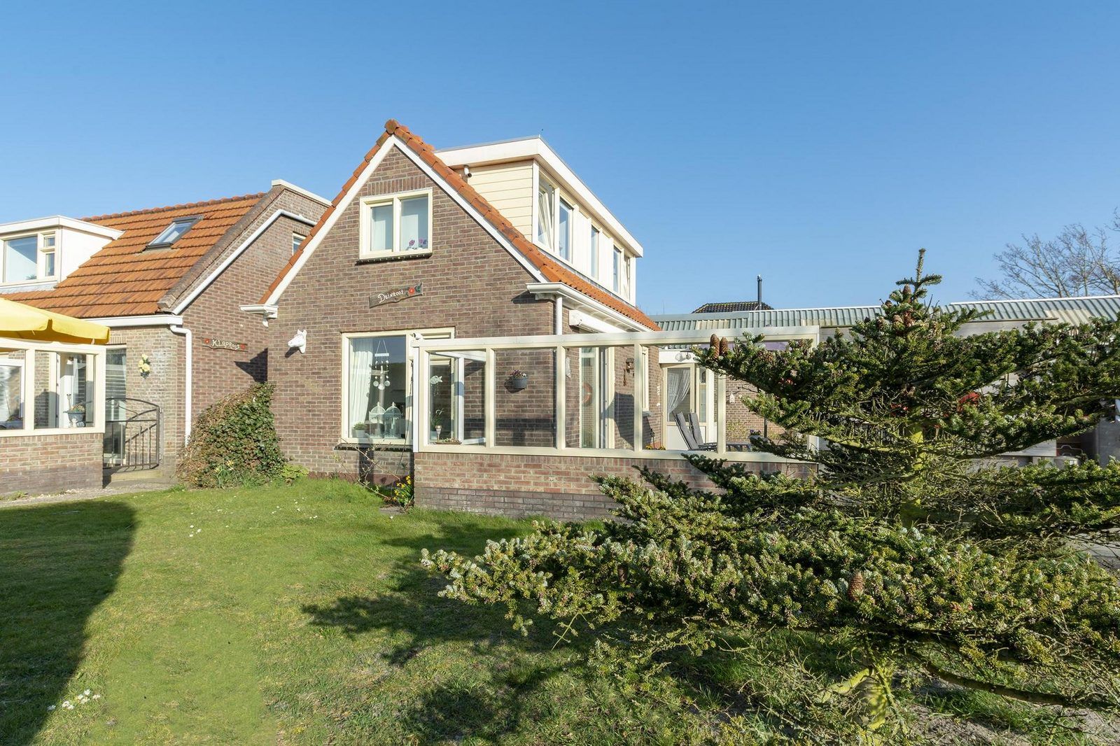 Guest house 452711 - Holiday property Noordzeekust - Duinroos