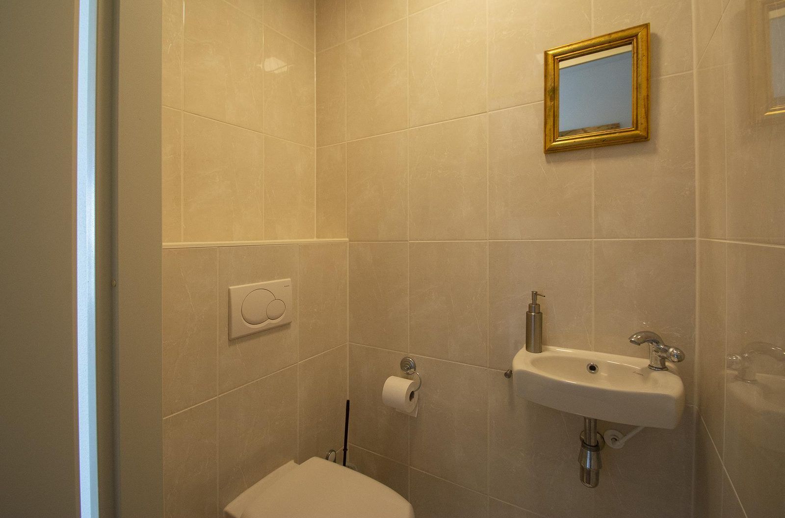 Guest house 452719 - Holiday property Noordzeekust - Duinerei C301/C302 | Sauna | 8 Pers