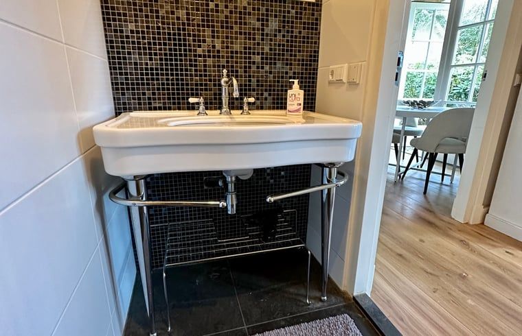 Guest house 453045 - Holiday property Noordzeekust - Vakantiehuis in Bergen