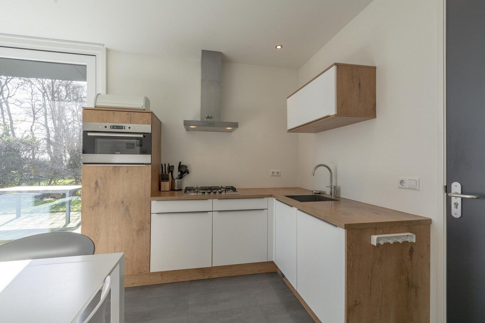 Guest house 453745 - Holiday property Noordzeekust - Strandhuis Uitwaayer