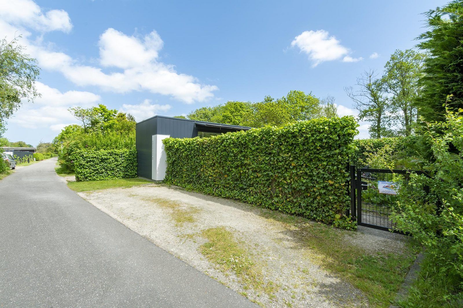 Guest house 453745 - Holiday property Noordzeekust - Strandhuis Uitwaayer