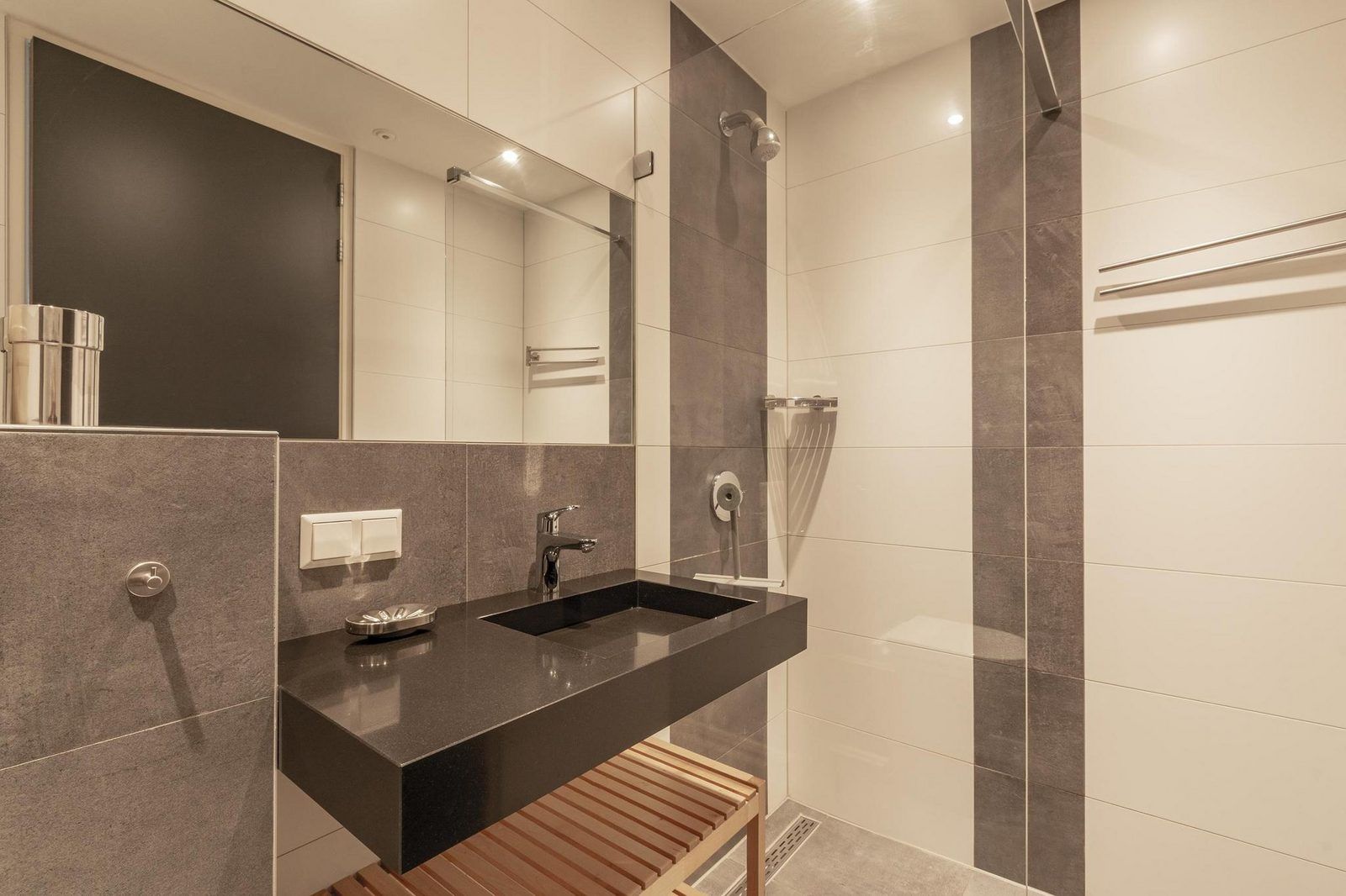 Guest house 453745 - Holiday property Noordzeekust - Strandhuis Uitwaayer