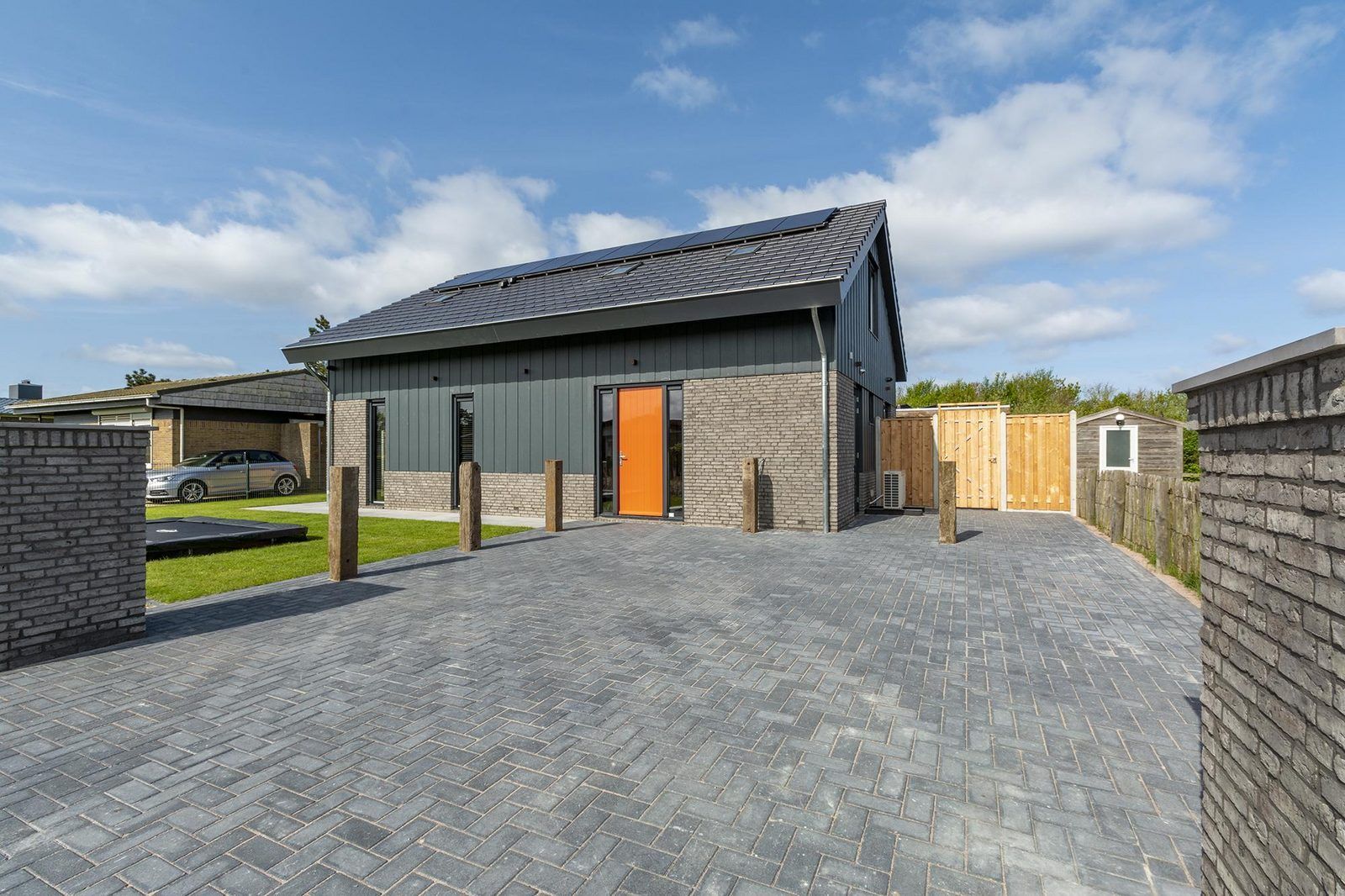 Verblijf 4540100 - Vakantiewoning Noordzeekust - Wellness Villa Lotje | Jacuzzi & Sauna | 6 Pers