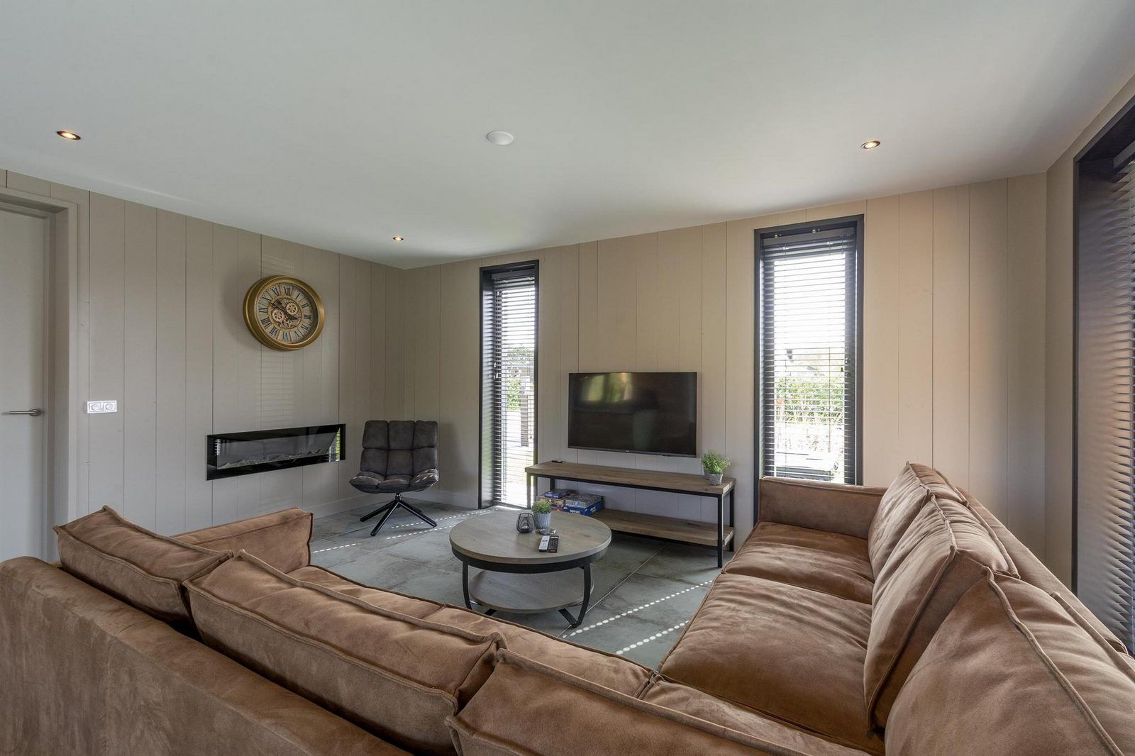 Verblijf 4540100 - Vakantiewoning Noordzeekust - Wellness Villa Lotje | Jacuzzi & Sauna | 6 Pers