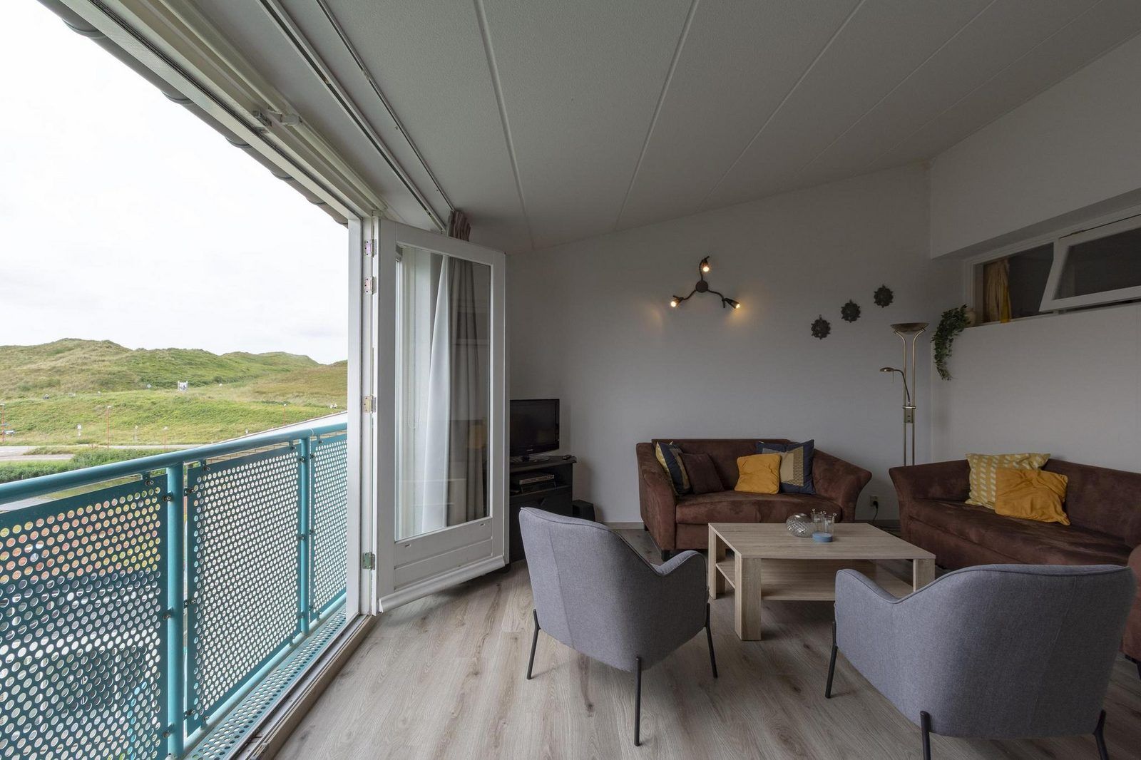 Unterkunft 4540106 - Ferienhaus Noordzeekust - Strandslag 223