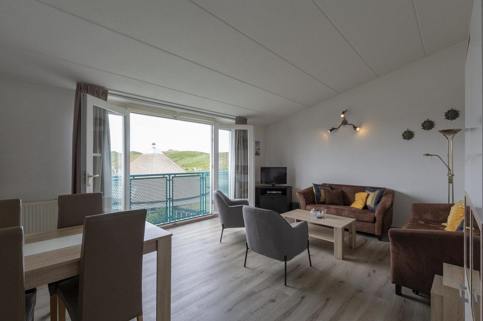 Unterkunft 4540106 - Ferienhaus Noordzeekust - Strandslag 223