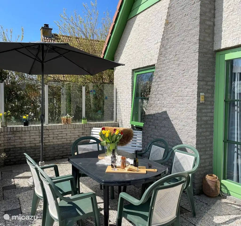Guest house 4540114 - Bungalow Noordzeekust - Strandparel 328