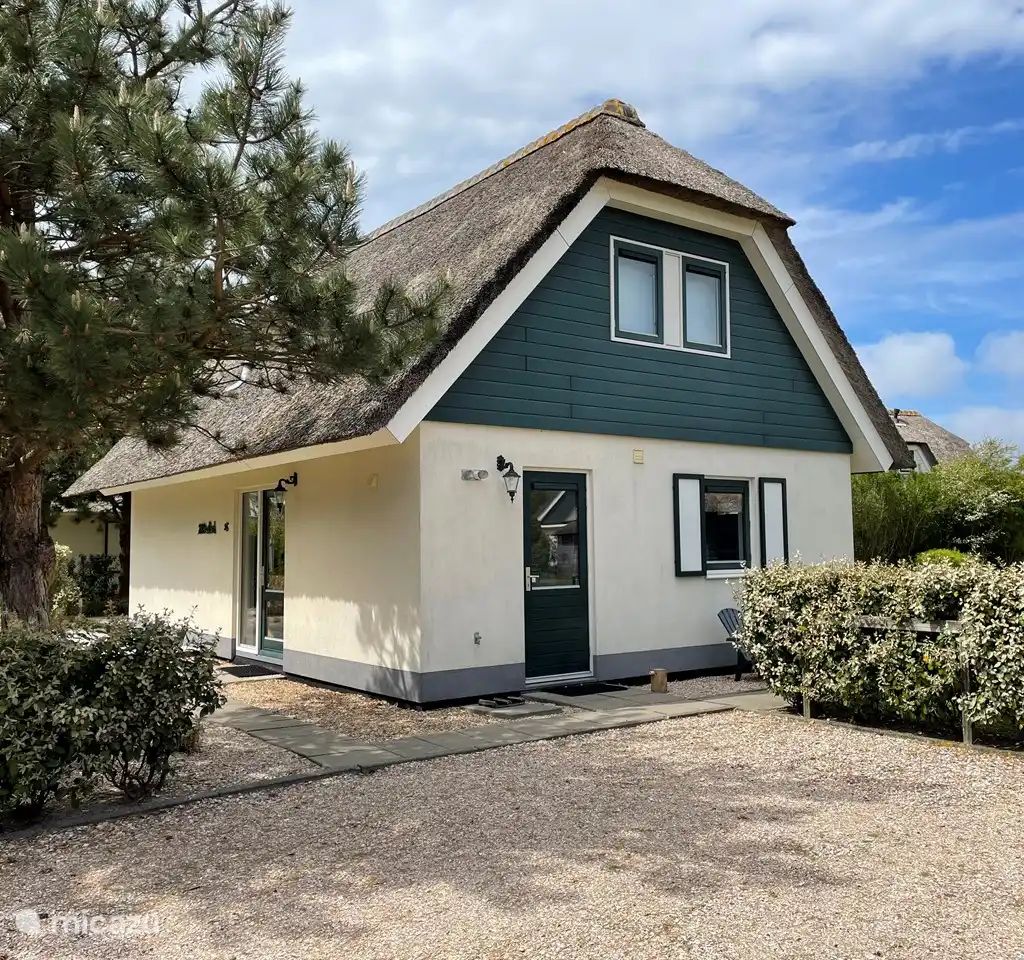Guest house 4540117 - Bungalow Noordzeekust - Villa Duynopgangh 15
