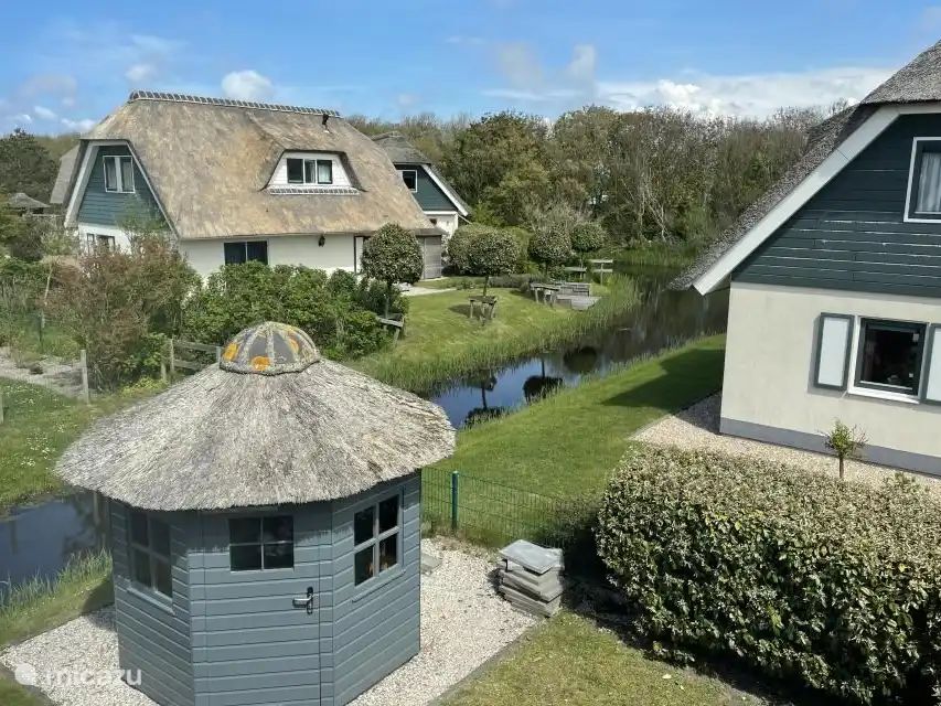 Guest house 4540117 - Bungalow Noordzeekust - Villa Duynopgangh 15