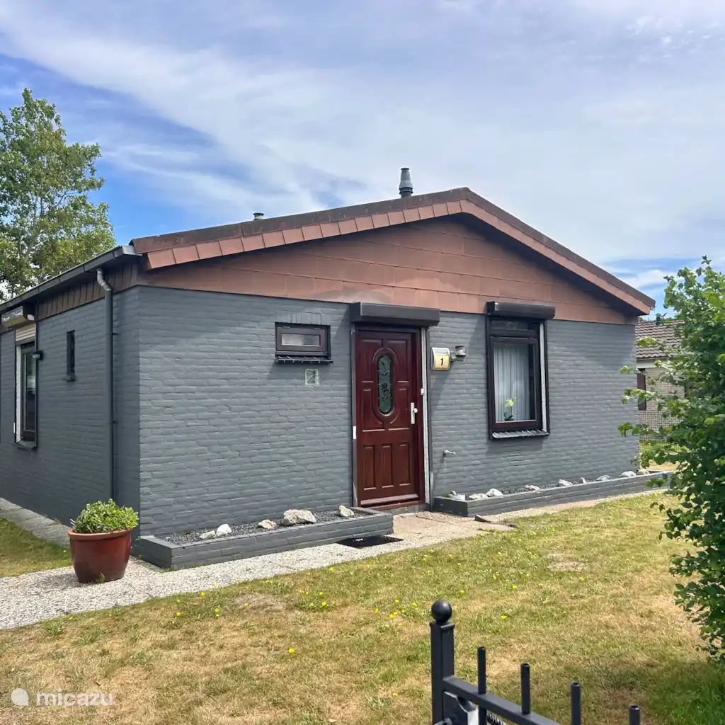 Guest house 4540176 - Bungalow Noordzeekust - Bungalow Zonnedael