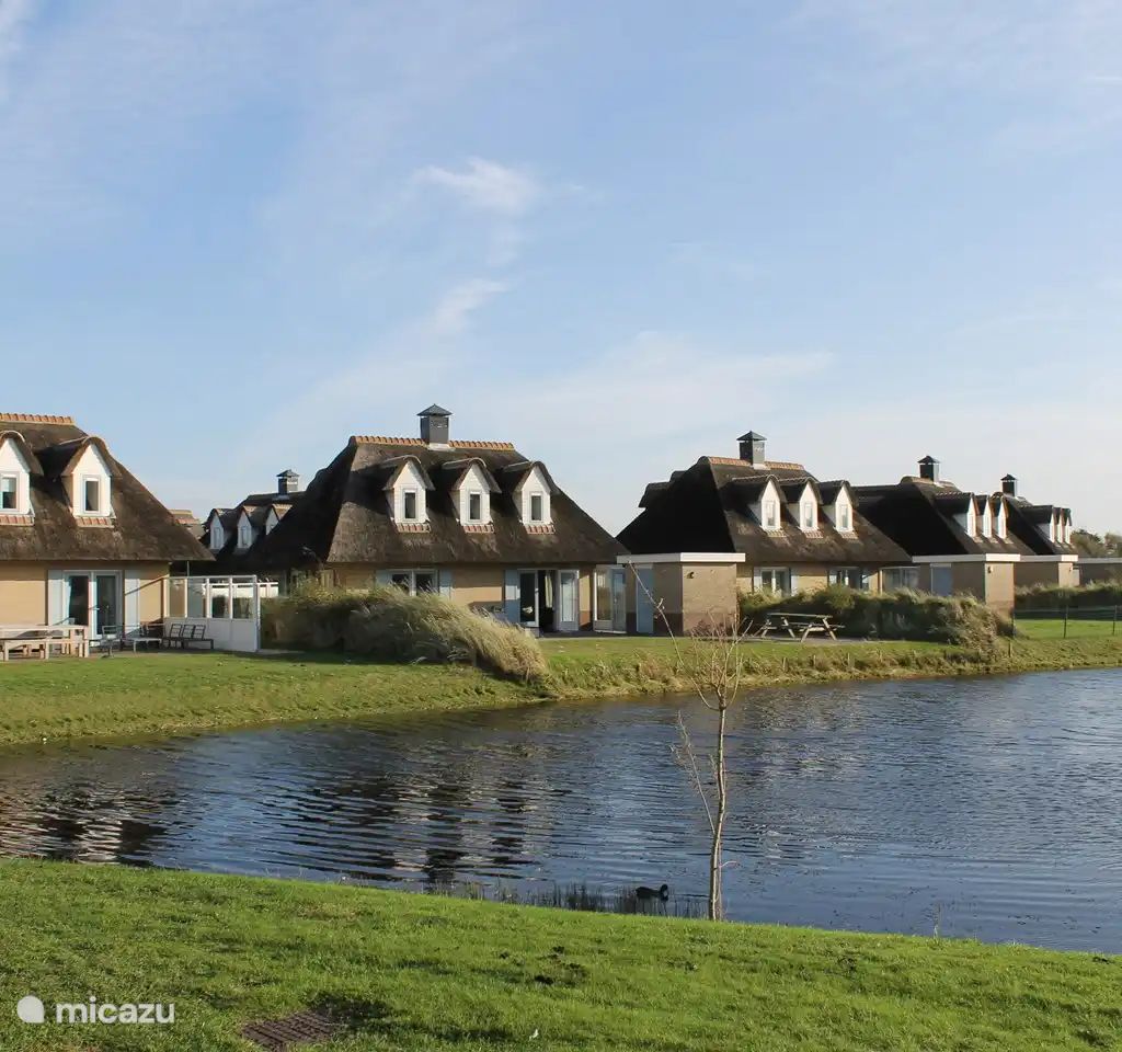 Guest house 4540211 - Apartment Noordzeekust - Strand Genot
