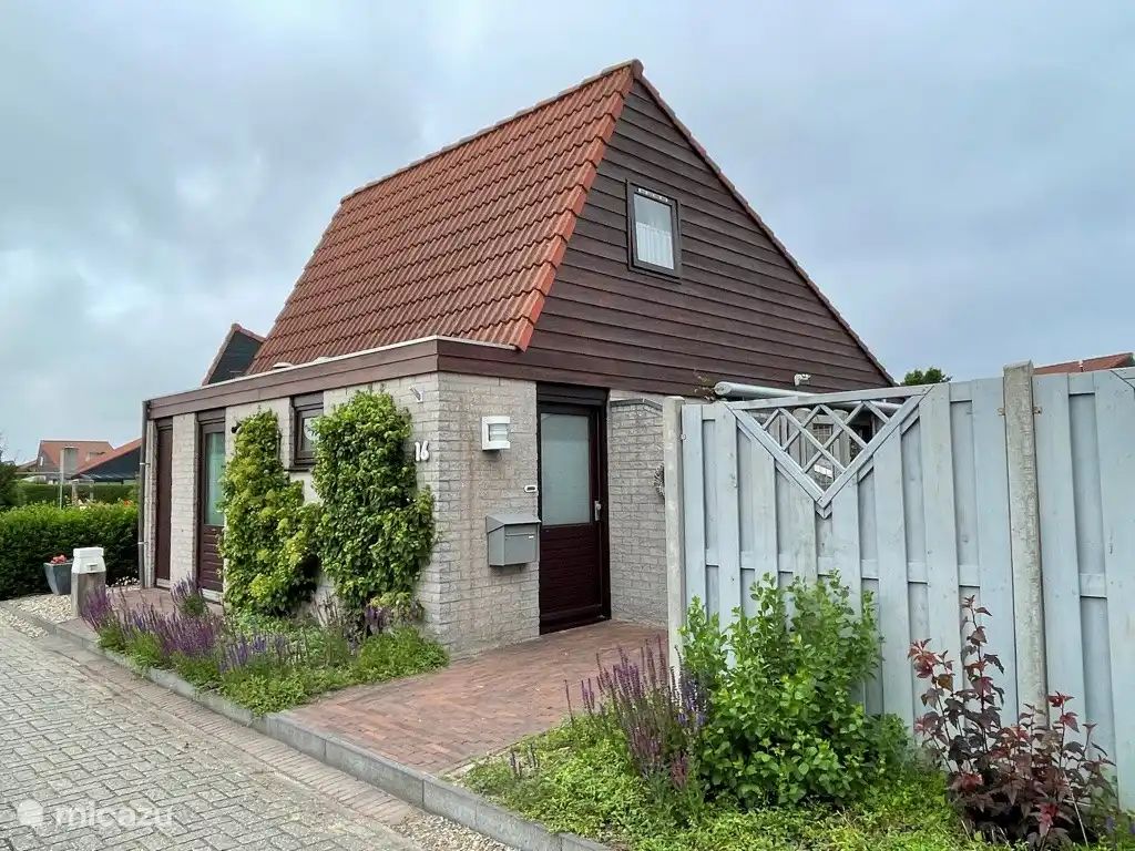 Unterkunft 4540221 - Ferienhaus Noordzeekust - Huis Sagitta
